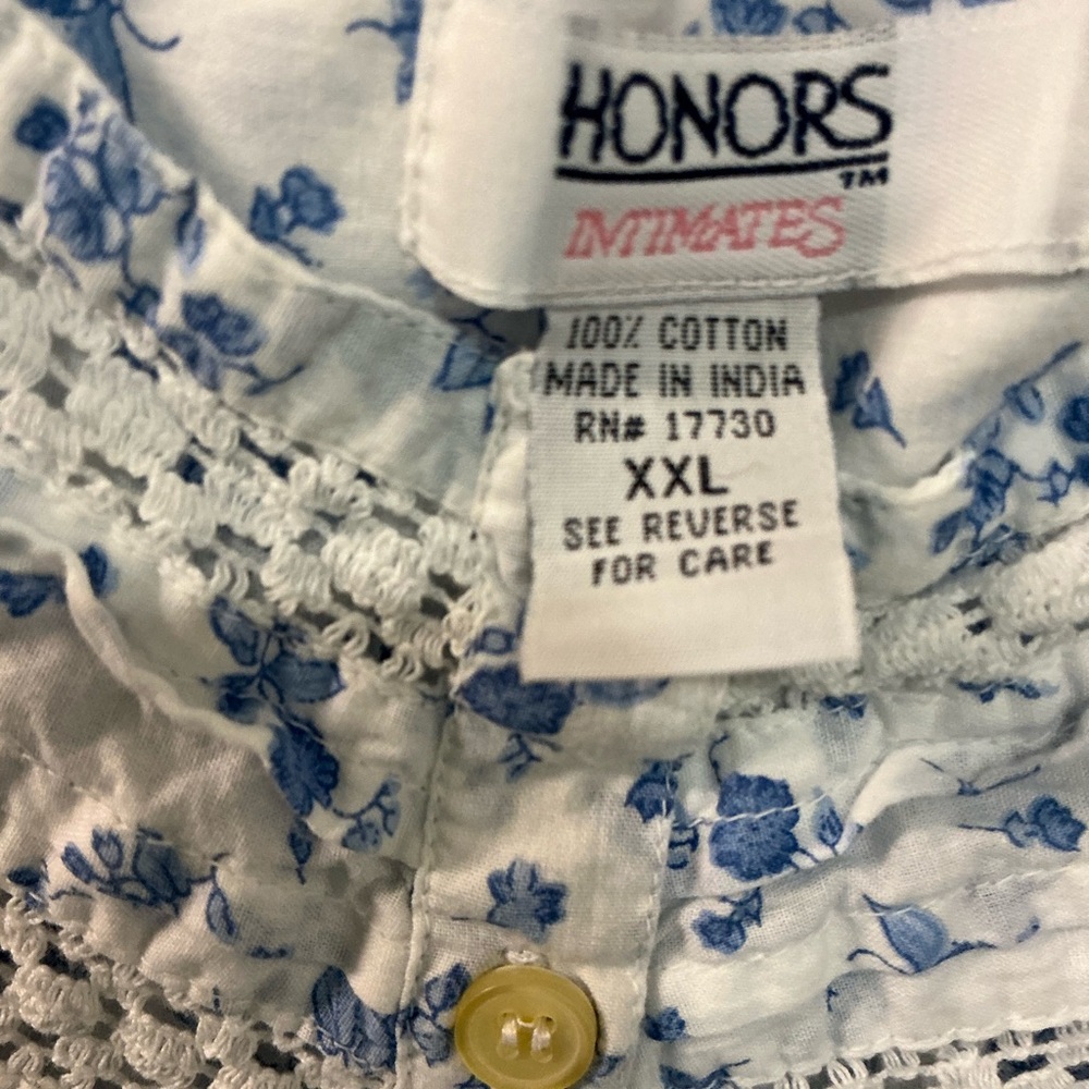 XXL nightgown - Picture 4 of 4